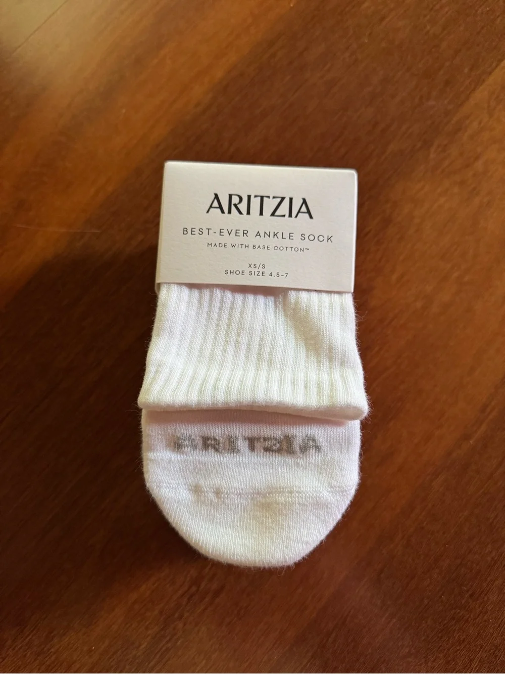 Aritzia White Athletic Ankle Socks - 1 Pair NWT